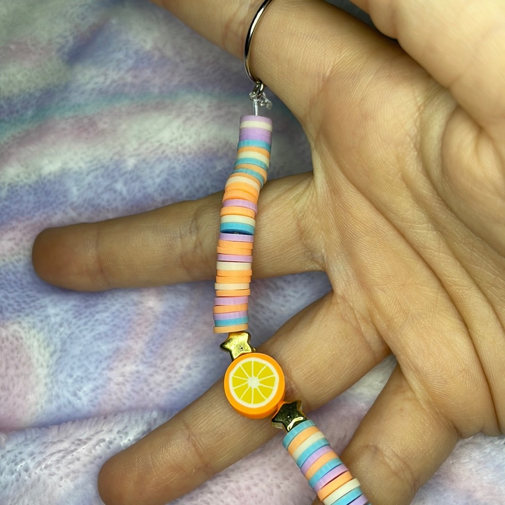 Bracelets - Picture 1 of 2